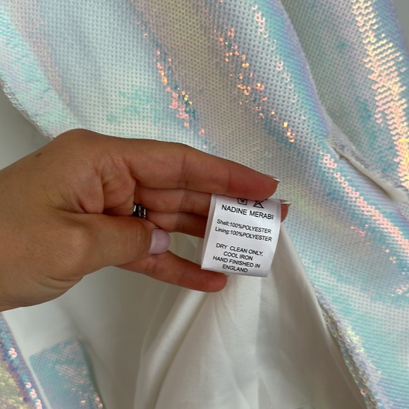 Set - blazer & shorts - Picture 9 of 15